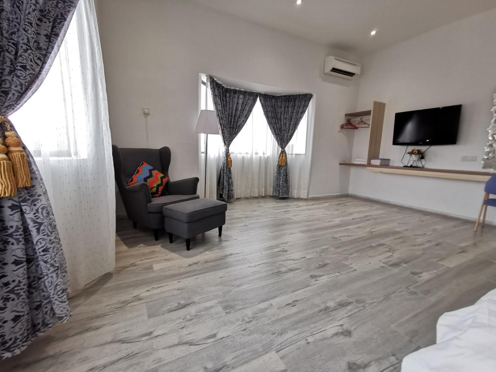 Melody Whole Or Suite Room Muar Extérieur photo